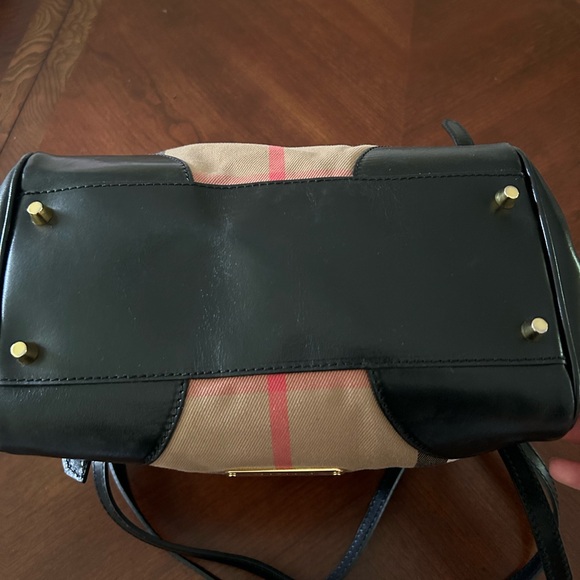 BURBERRY CANTERBURY BLACK LEATHER HOUSE CHECK CANVAS
SHOULDER SMALL TOTE BAG - Picture 8 of 8